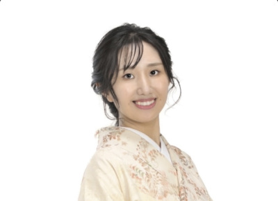 小林愛也佳