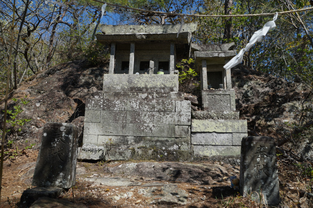 ③祠