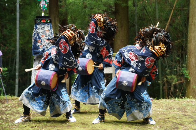 上横倉の獅子舞