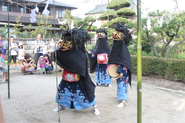 関掘の獅子舞